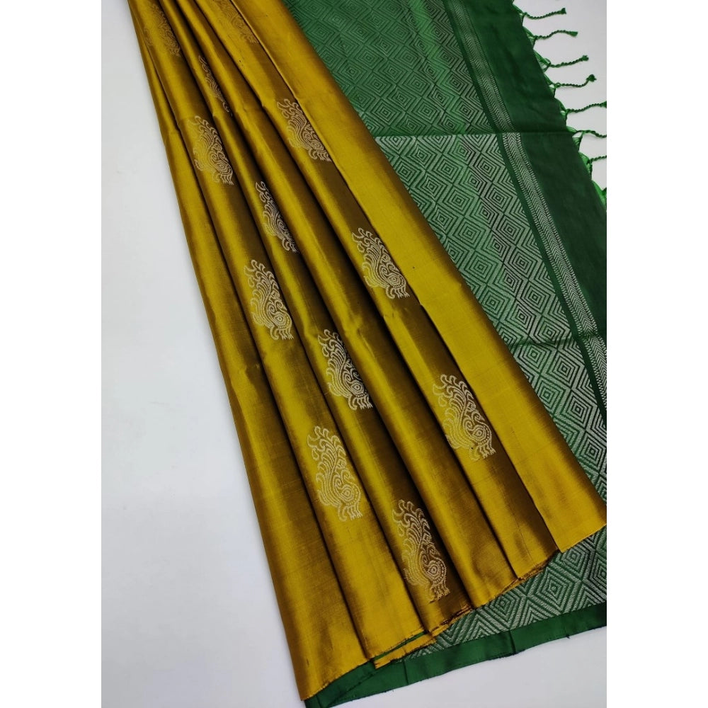 Borderless Kanjivaram Silk Sarees With Unstitched Blouse