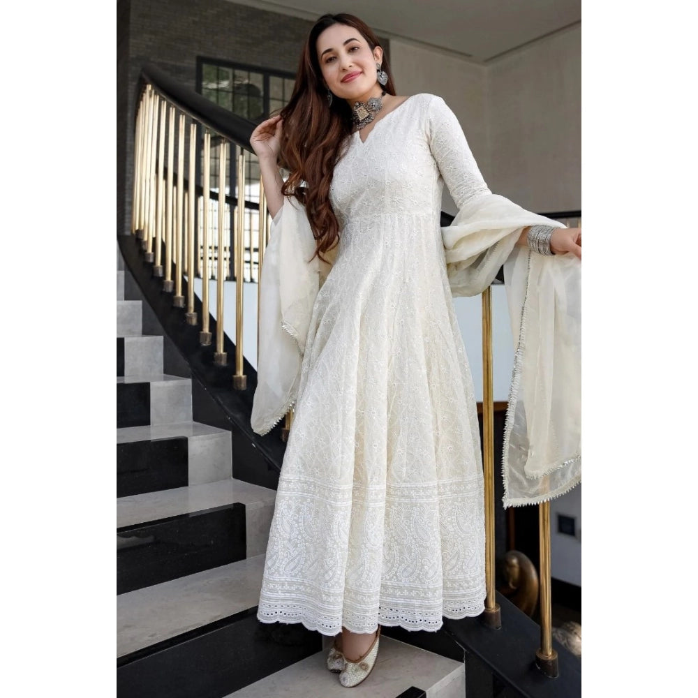 Ranili Casual 3/4th Sleeve Embroidered Cotton Gown