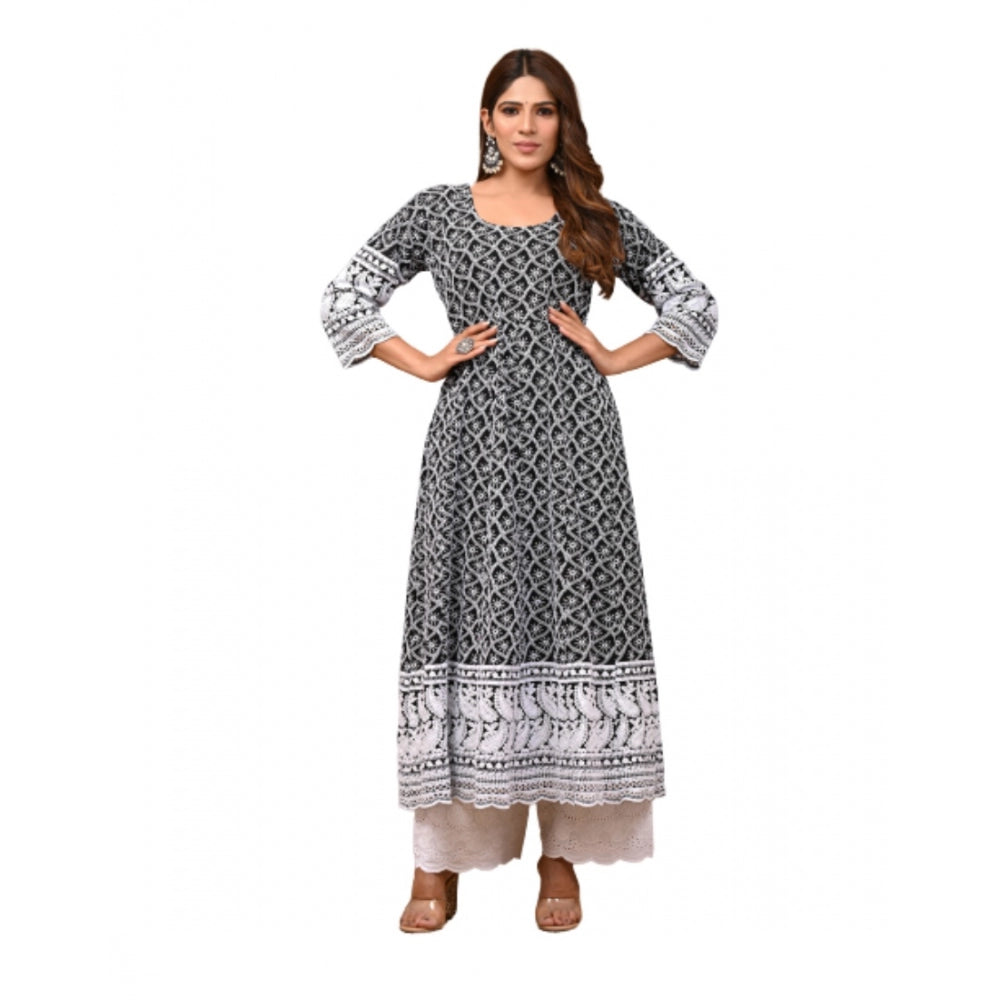 Casual 3/4th Sleeve Embroidered Cotton Kurti Set