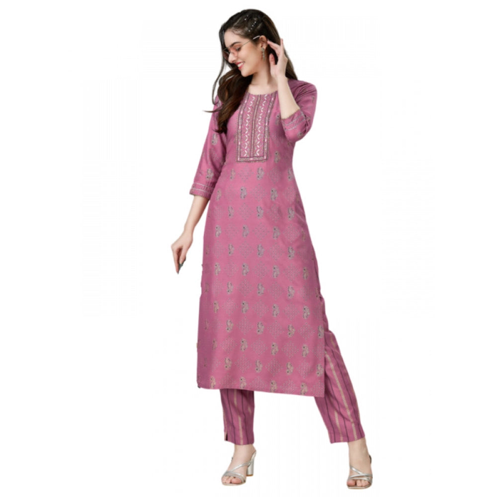 Casual 3-4 th Sleeve Embroidery Rayon Kurti Pant Set