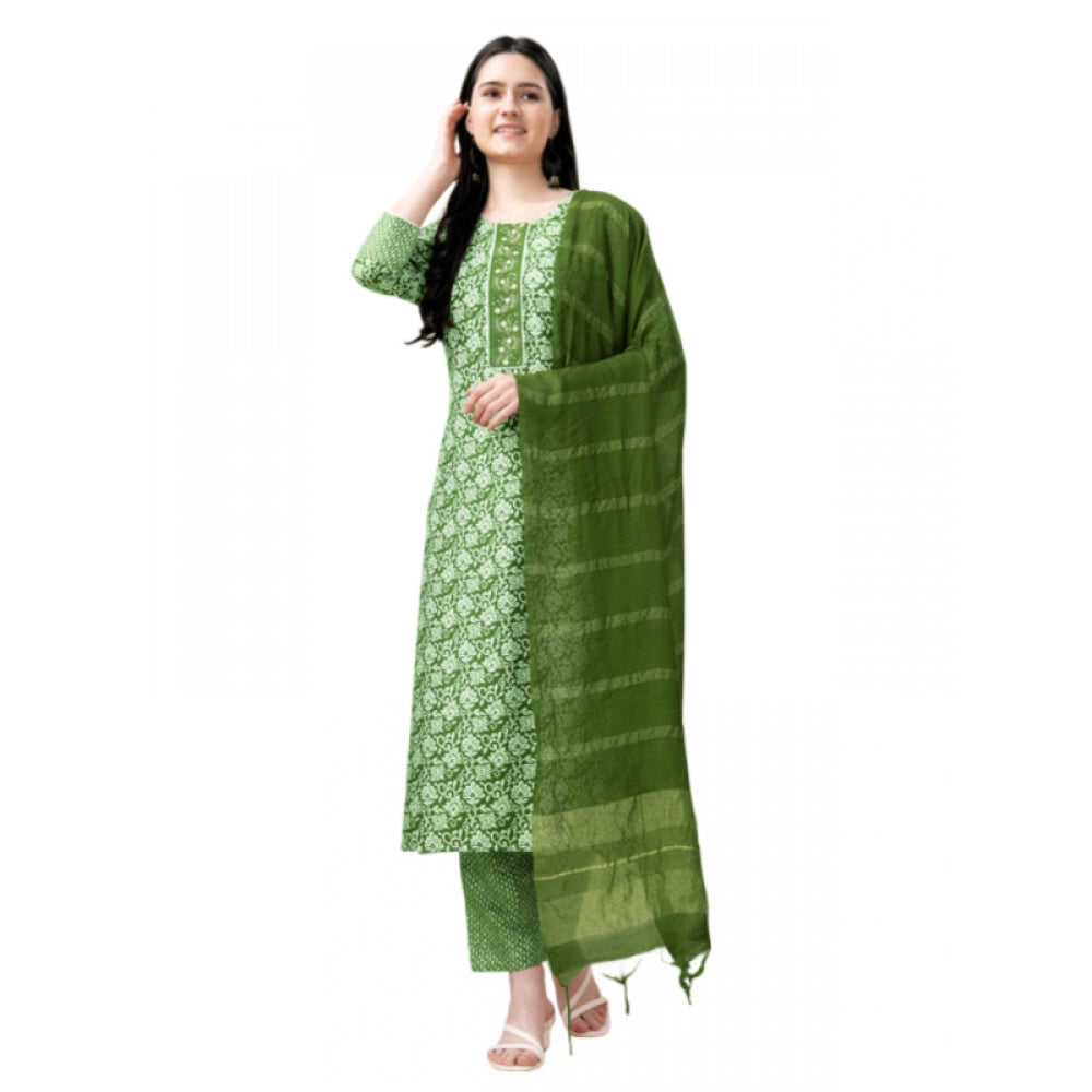 Casual 3-4 th Sleeve Embroidery Rayon Kurti Pant Dupatta Set